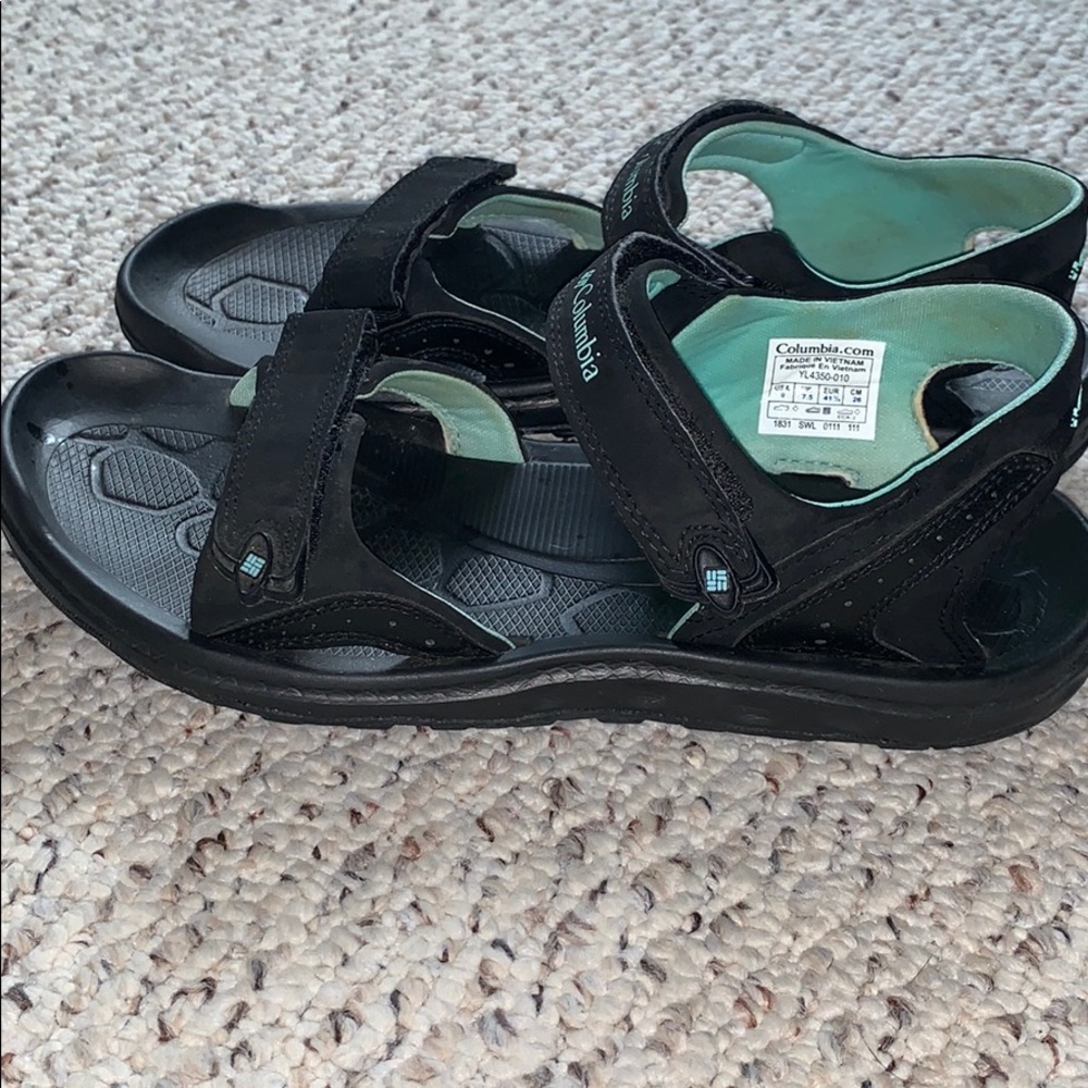 Women’s Columbia strap Sandals 9
